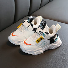 Load image into Gallery viewer, Artificial leather comfortable fashion baby sneakers shoes autumn winter boys and girls sports toddler sneakers shoes for baby
